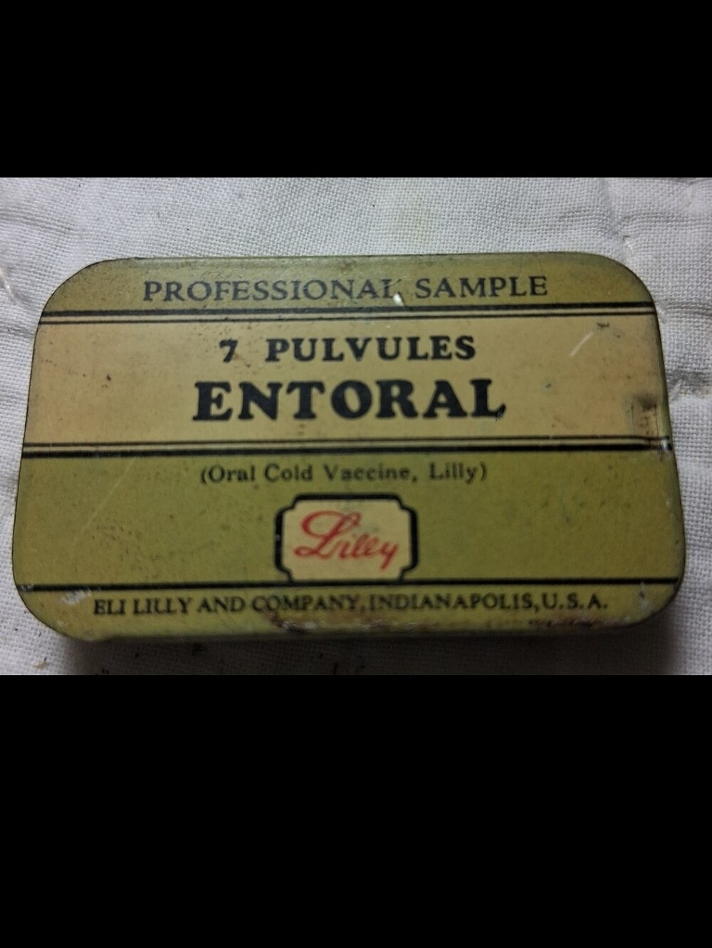 Vintage Metal Sample Containers - Picture 4 of 7